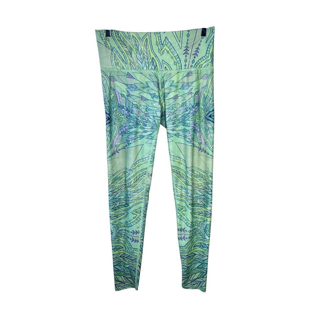 TEEKI Envision Hot Pants Leggings Green Feather Printed LARGE Yoga